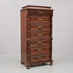 1206 6574 CHEST OF DRAWERS